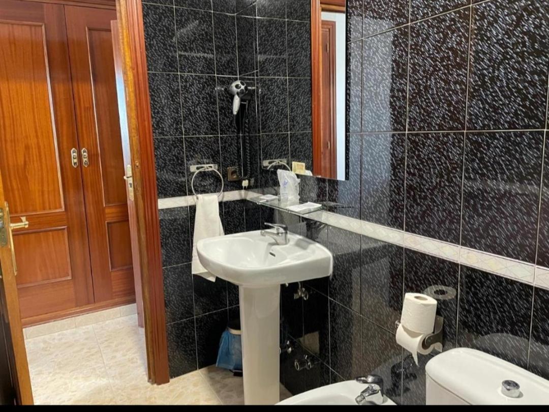 Hostal Torresmancha 라 과르디아 외부 사진