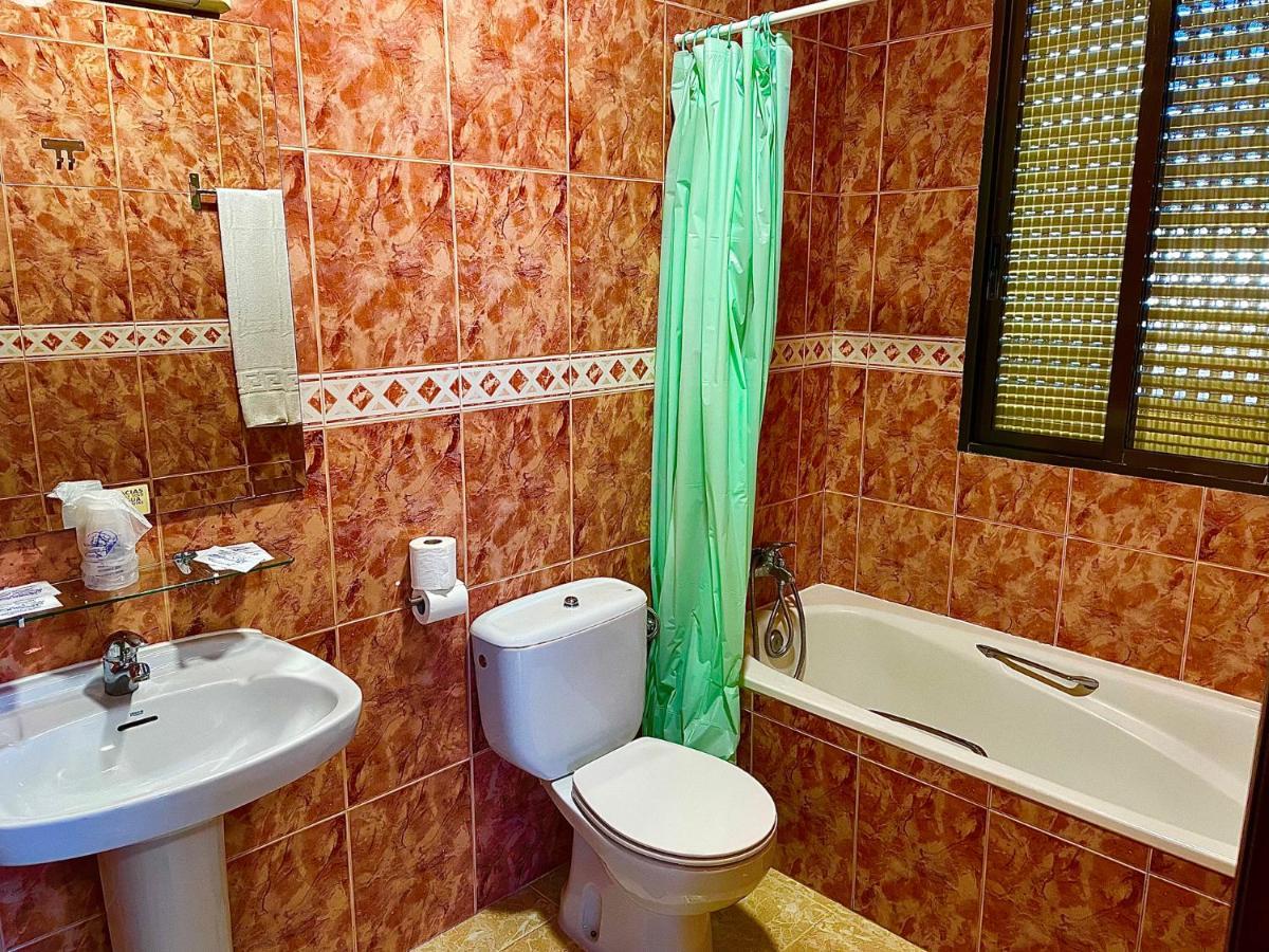 Hostal Torresmancha 라 과르디아 외부 사진